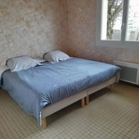 T4 Plain-pied Proche Plage, Terrasse, Parking, Animaux Acceptes - - Fr-1-324-559 Saint-Gilles-Croix-de-Vie