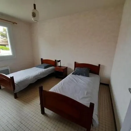 T4 Plain-pied Proche Plage, Terrasse, Parking, Animaux Acceptes - - Fr-1-324-559 Saint-Gilles-Croix-de-Vie
